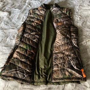 Women’s Camo vest